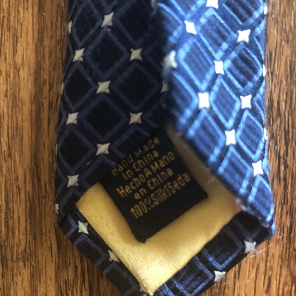 Men’s Donald Trump silk necktie - Picture 4 of 4